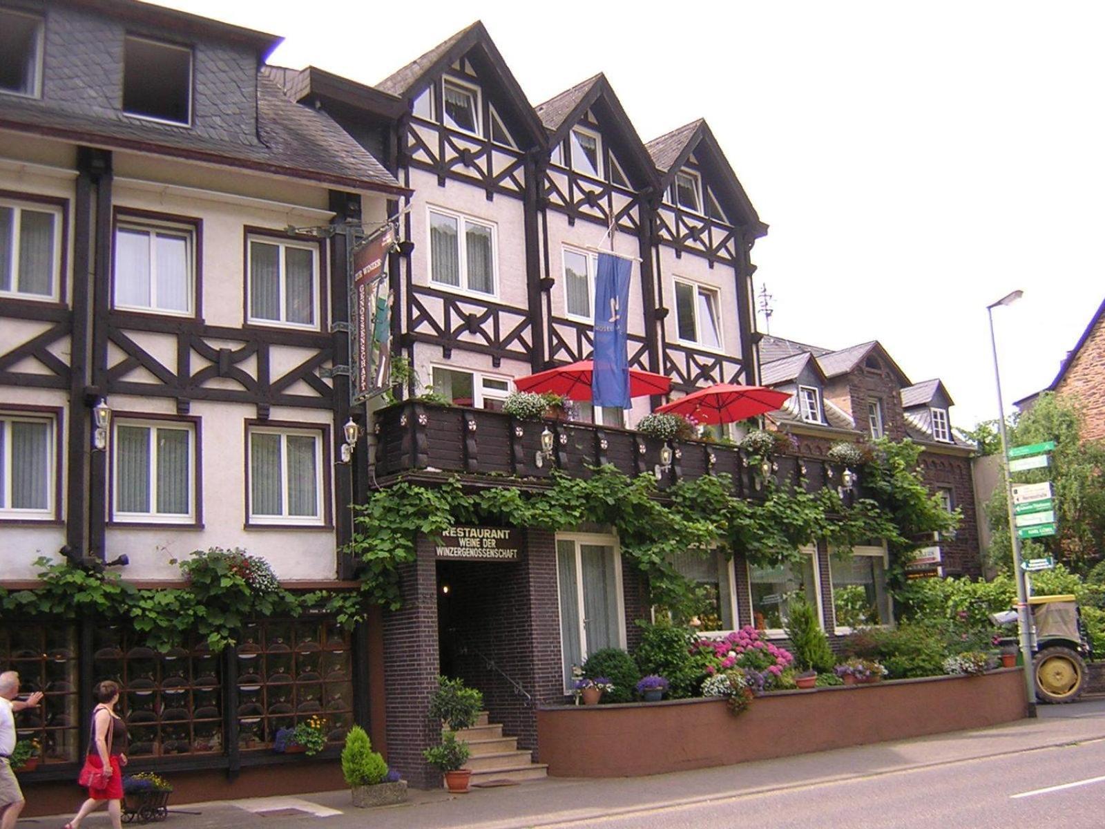 Hotel Zur Winzergenossenschaft Ernst Εξωτερικό φωτογραφία