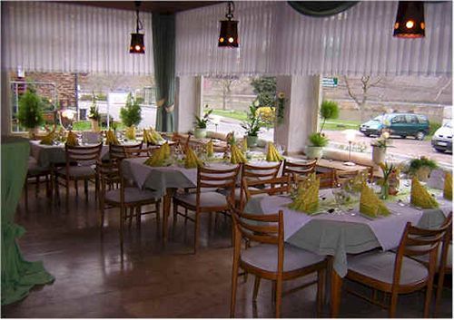 Hotel Zur Winzergenossenschaft Ernst Εξωτερικό φωτογραφία